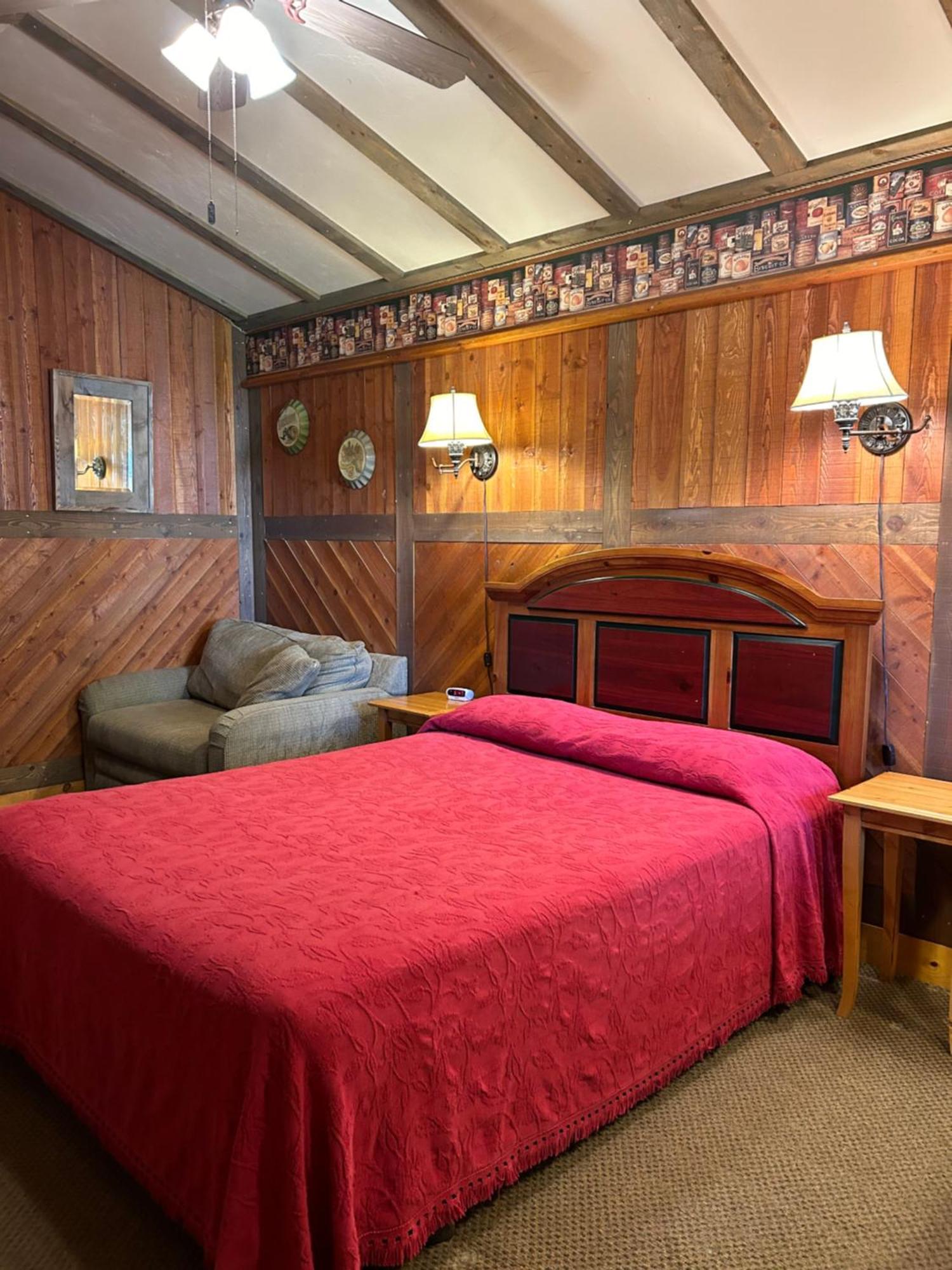 Moore'S Old Pine Inn Marysvale Dış mekan fotoğraf